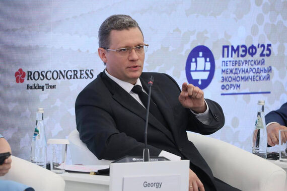 Георгий Филимонов на ПМЭФ представил комплекс мер по сохранению населения