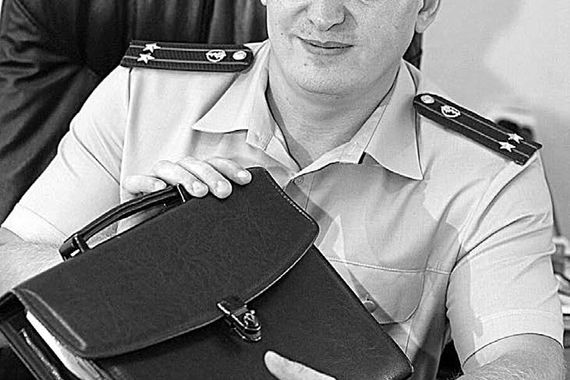 Вместе с начальником Череповецкого отдела наркоконтроля под следствием оказался опер